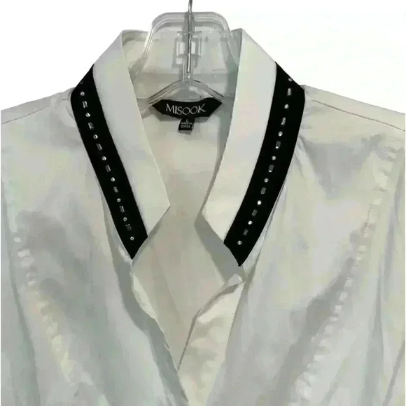Misook Sleeveless Rhinestone-Trim Button Down Shirt Size Large - Picture 2 of 7